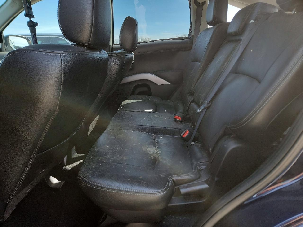 2012 MITSUBISHI outlander