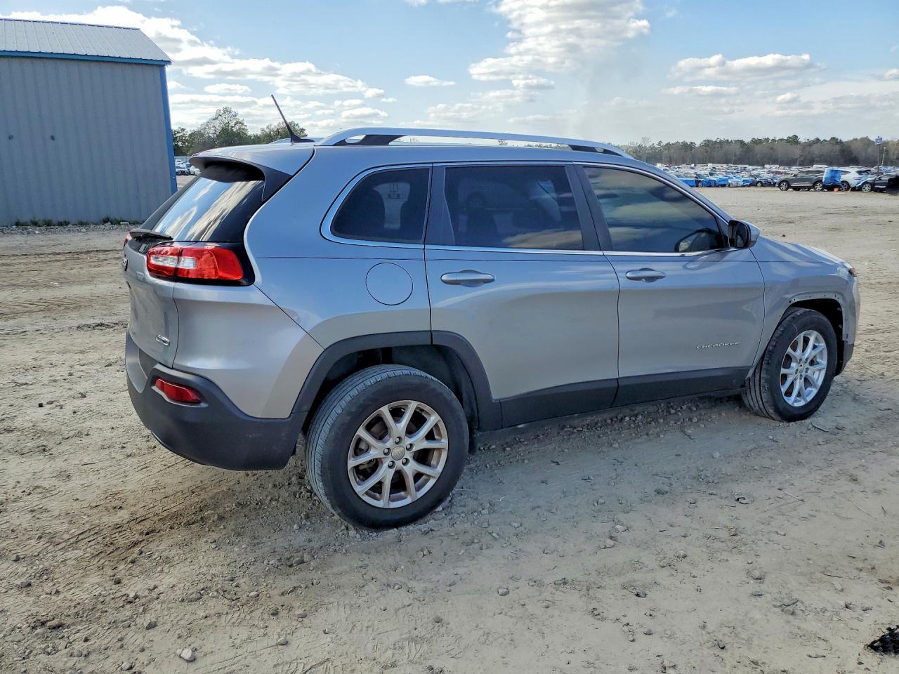 2018 JEEP CHEROKEE