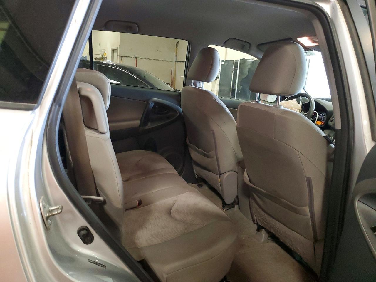 2009 TOYOTA RAV4