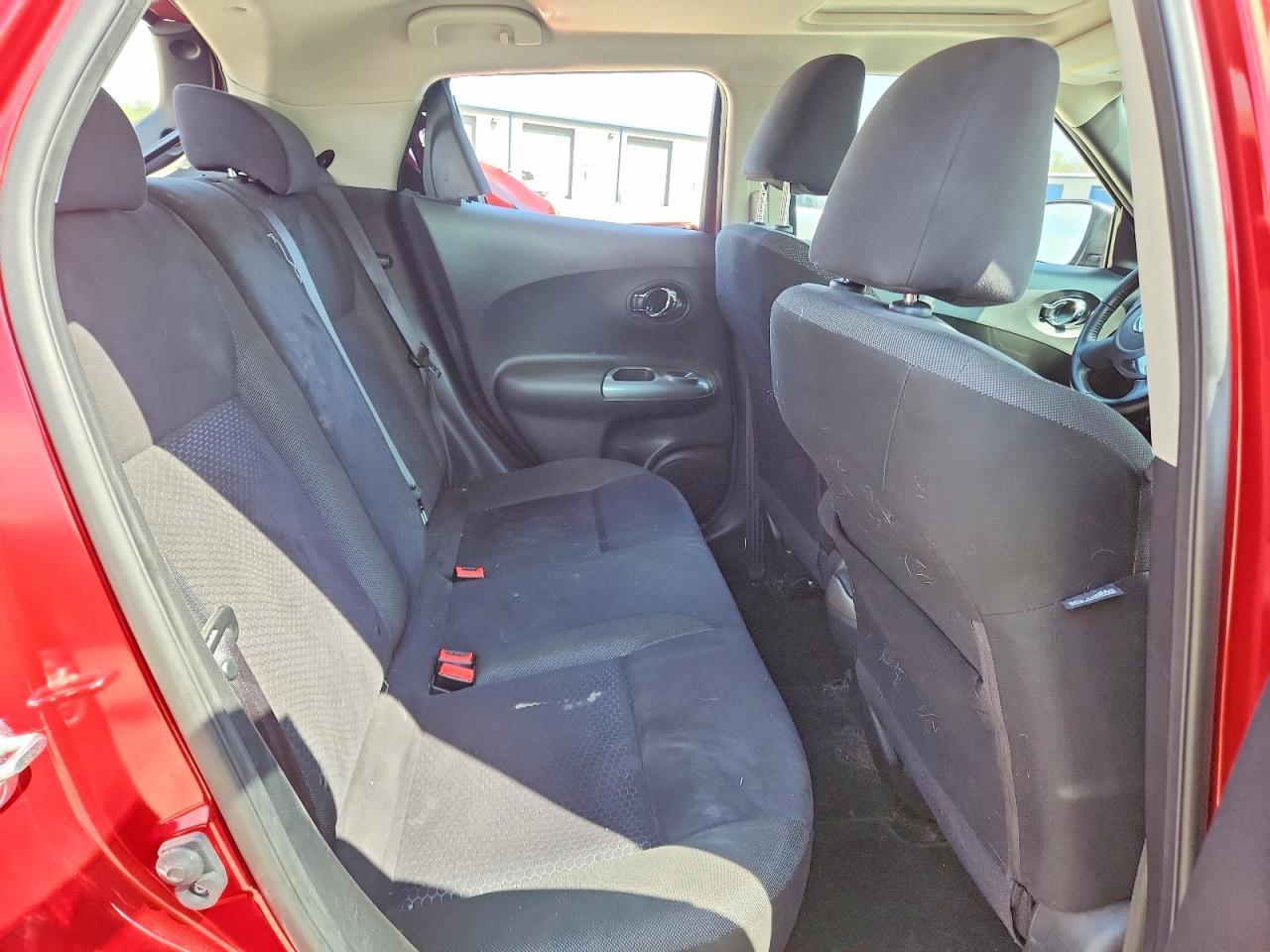 2015 NISSAN Juke