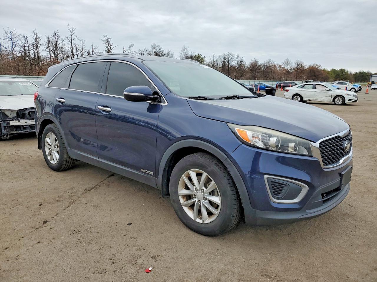 2017 KIA SORENTO