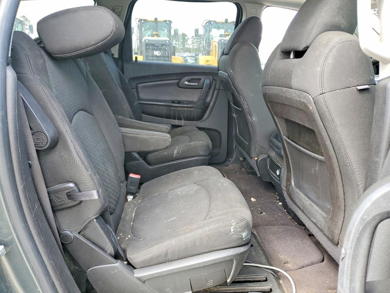 2011 CHEVROLET TRAVERSE