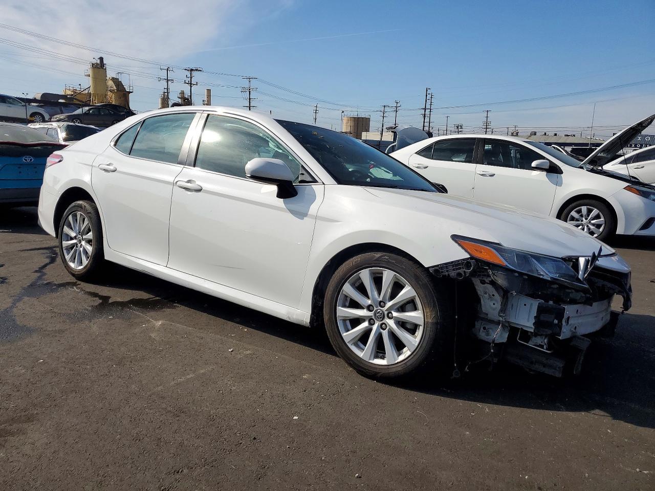 2019 TOYOTA CAMRY