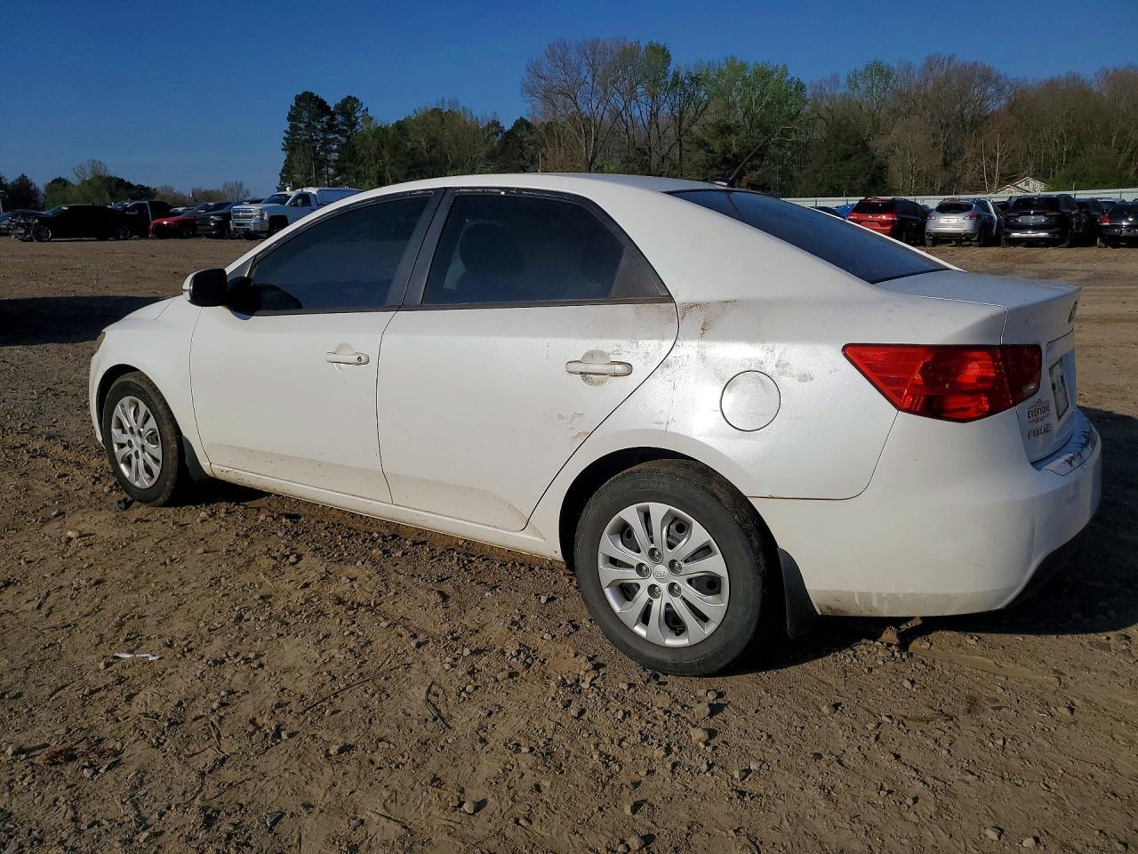 2013 KIA FORTE