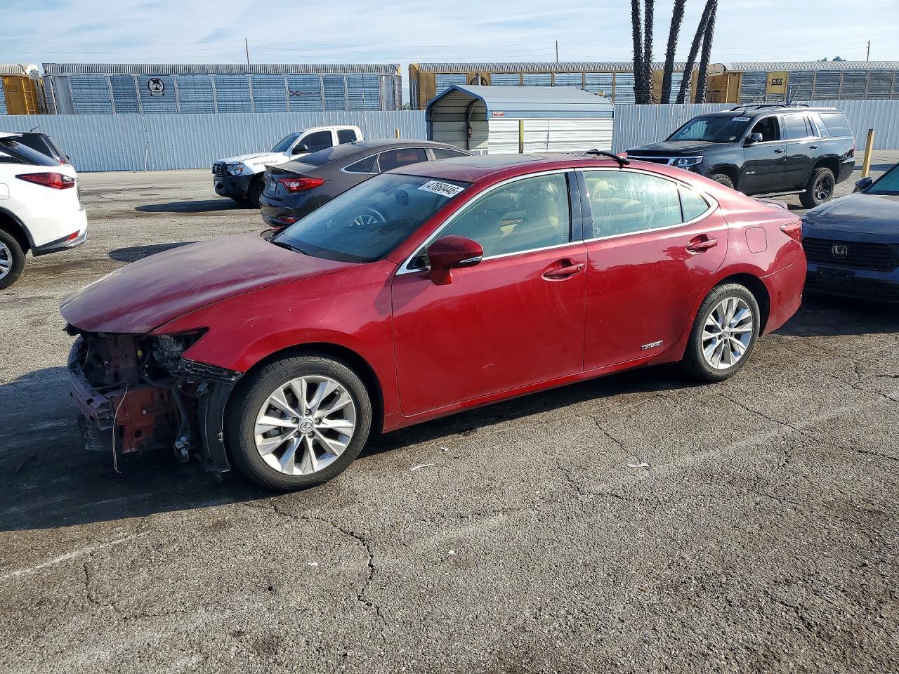 2015 LEXUS ES 300H