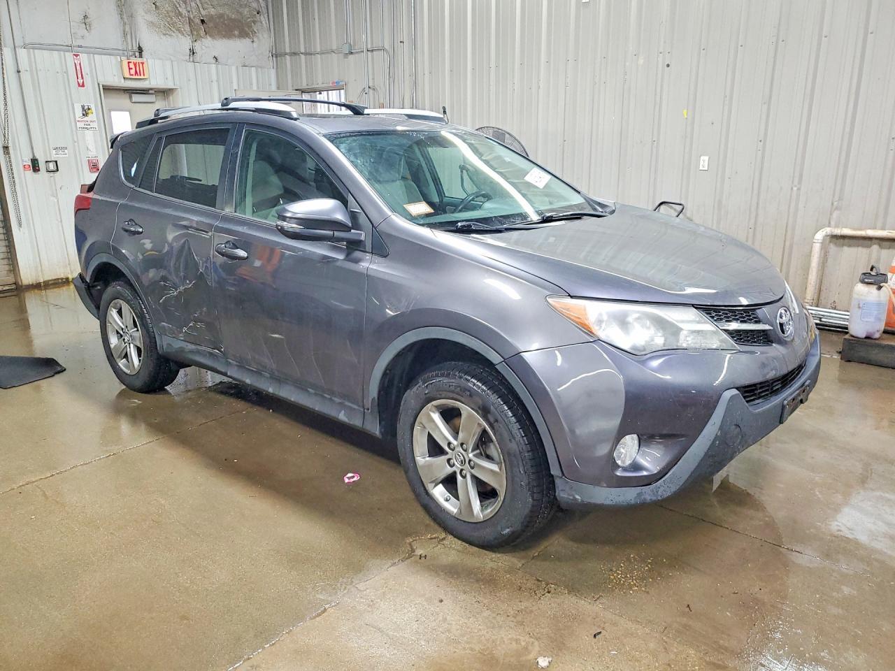 2015 TOYOTA RAV4