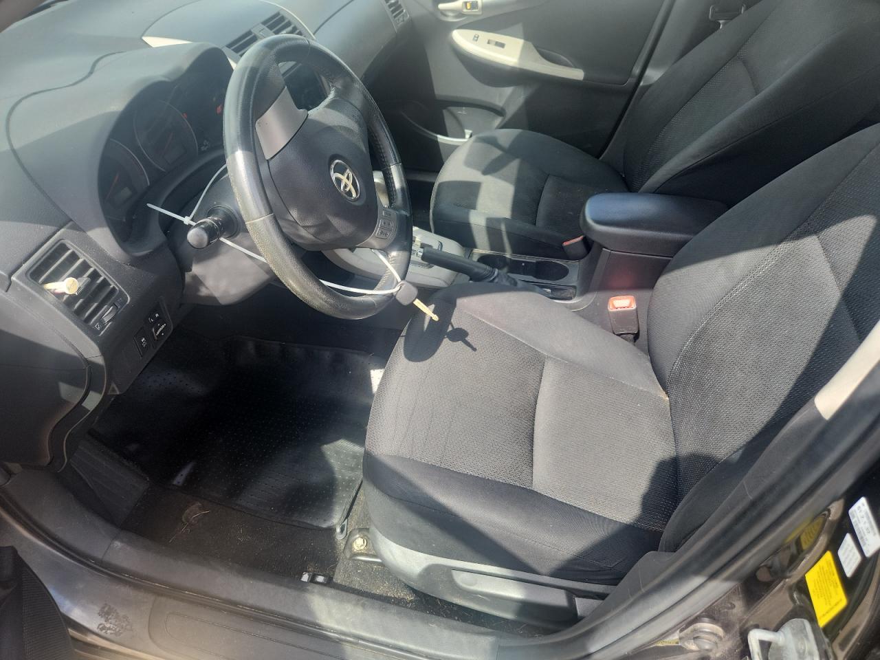 2010 TOYOTA COROLLA