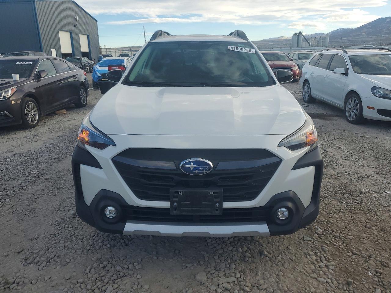 2023 SUBARU Outback