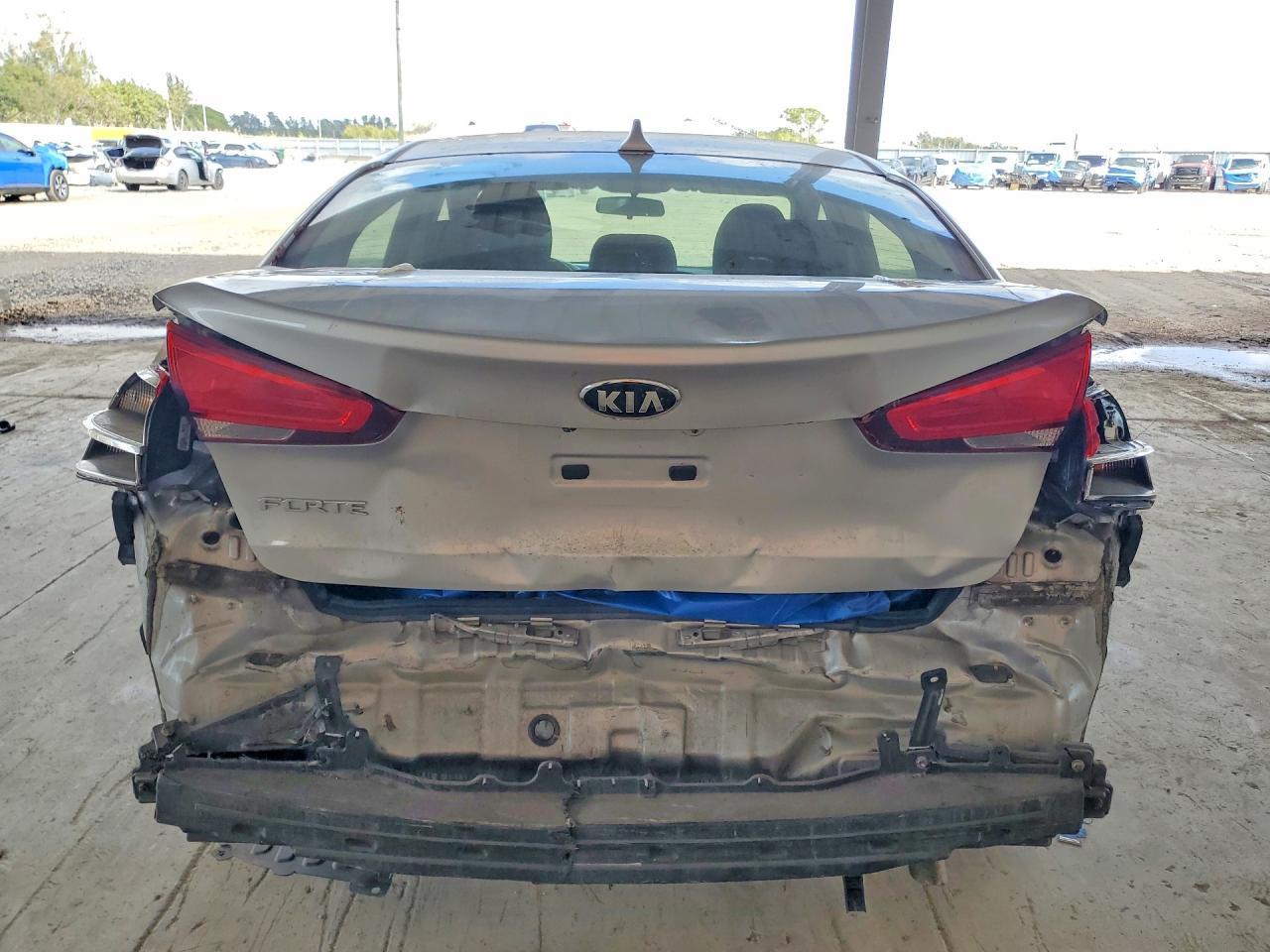 2018 KIA FORTE