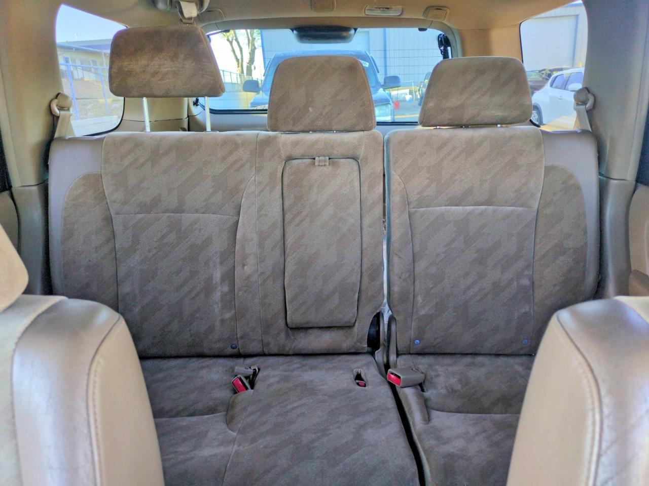 2004 HONDA CR-V