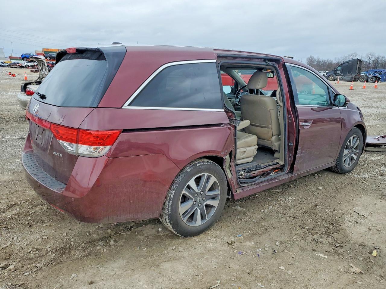 2016 HONDA ODYSSEY