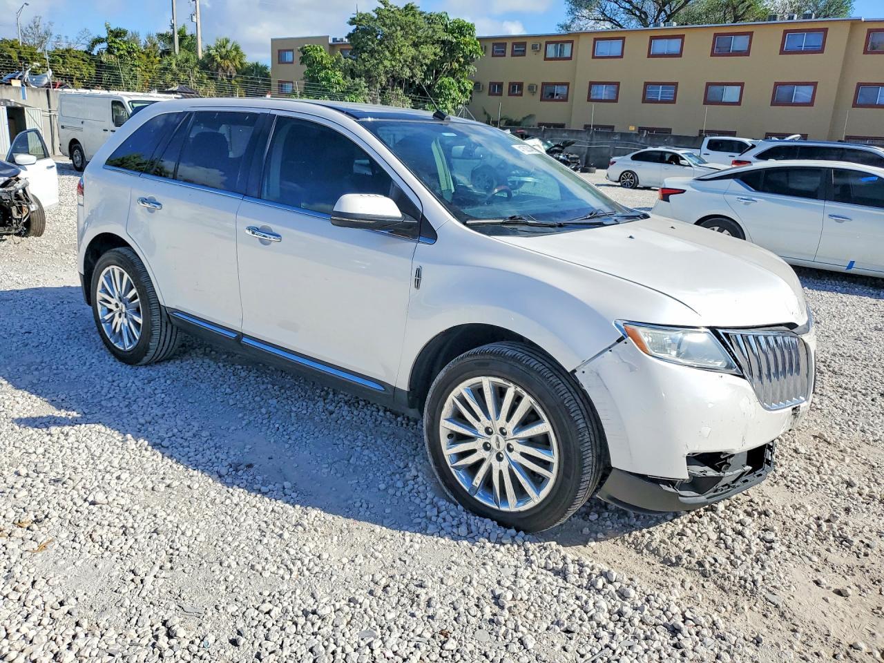 2013 LINCOLN MKX