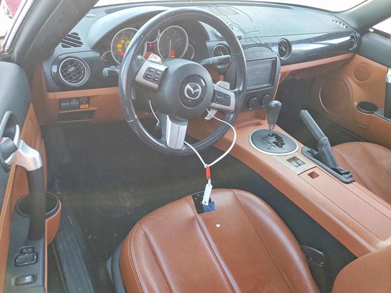 2006 MAZDA MX-5 Miata