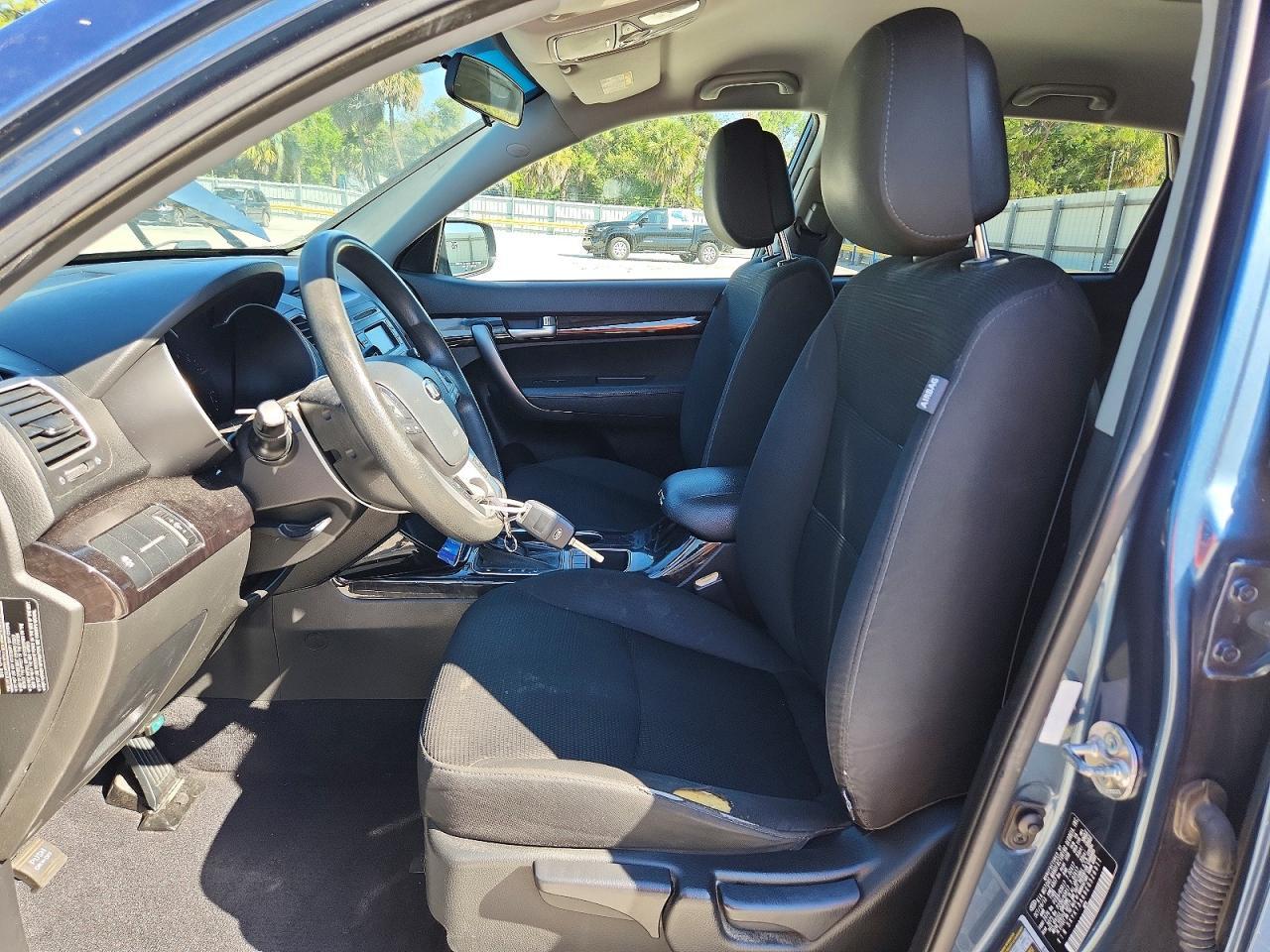 2014 KIA SORENTO