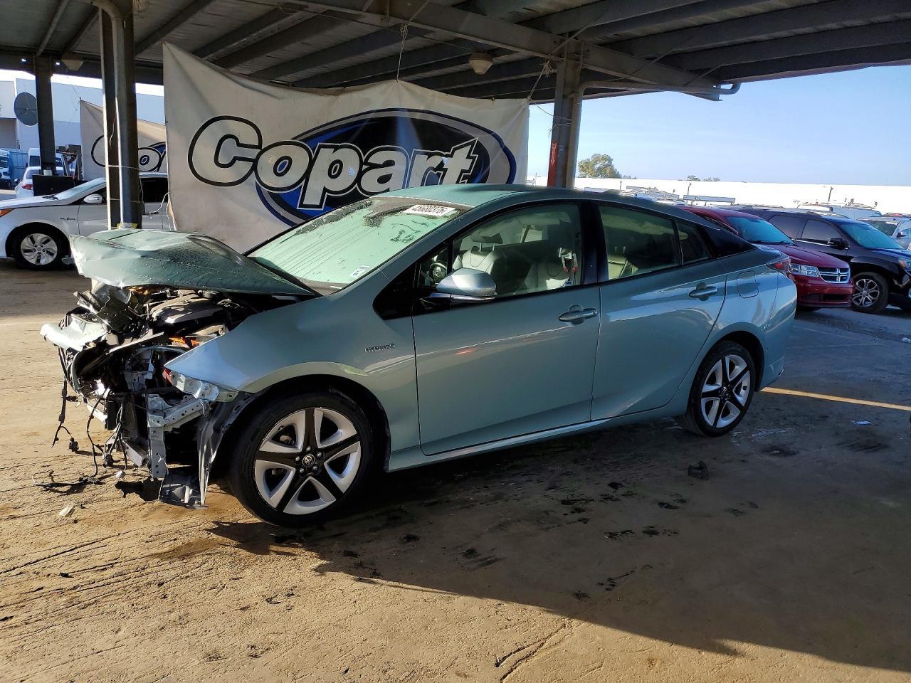 2018 TOYOTA PRIUS