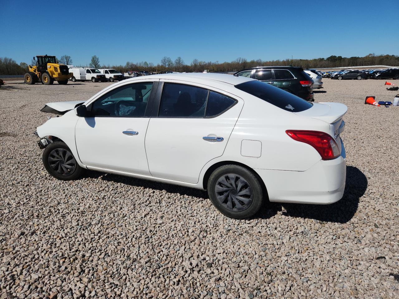 2019 NISSAN VERSA
