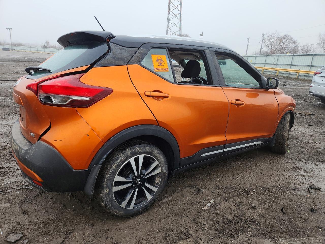 2019 NISSAN KICKS