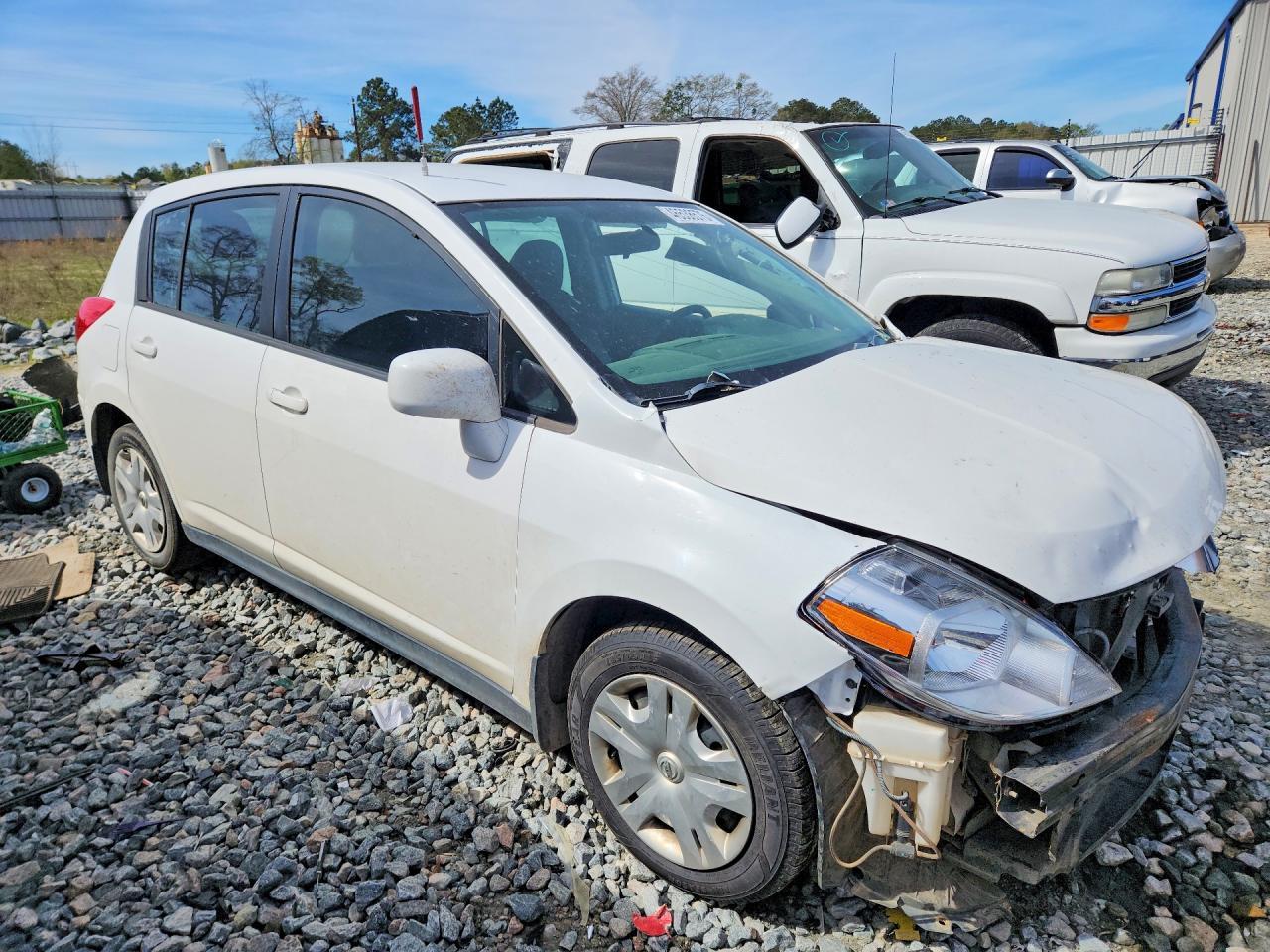 2012 NISSAN VERSA