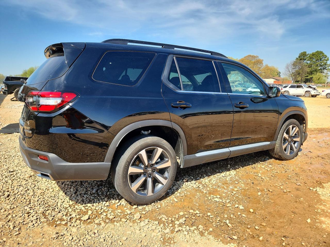 2025 HONDA PILOT