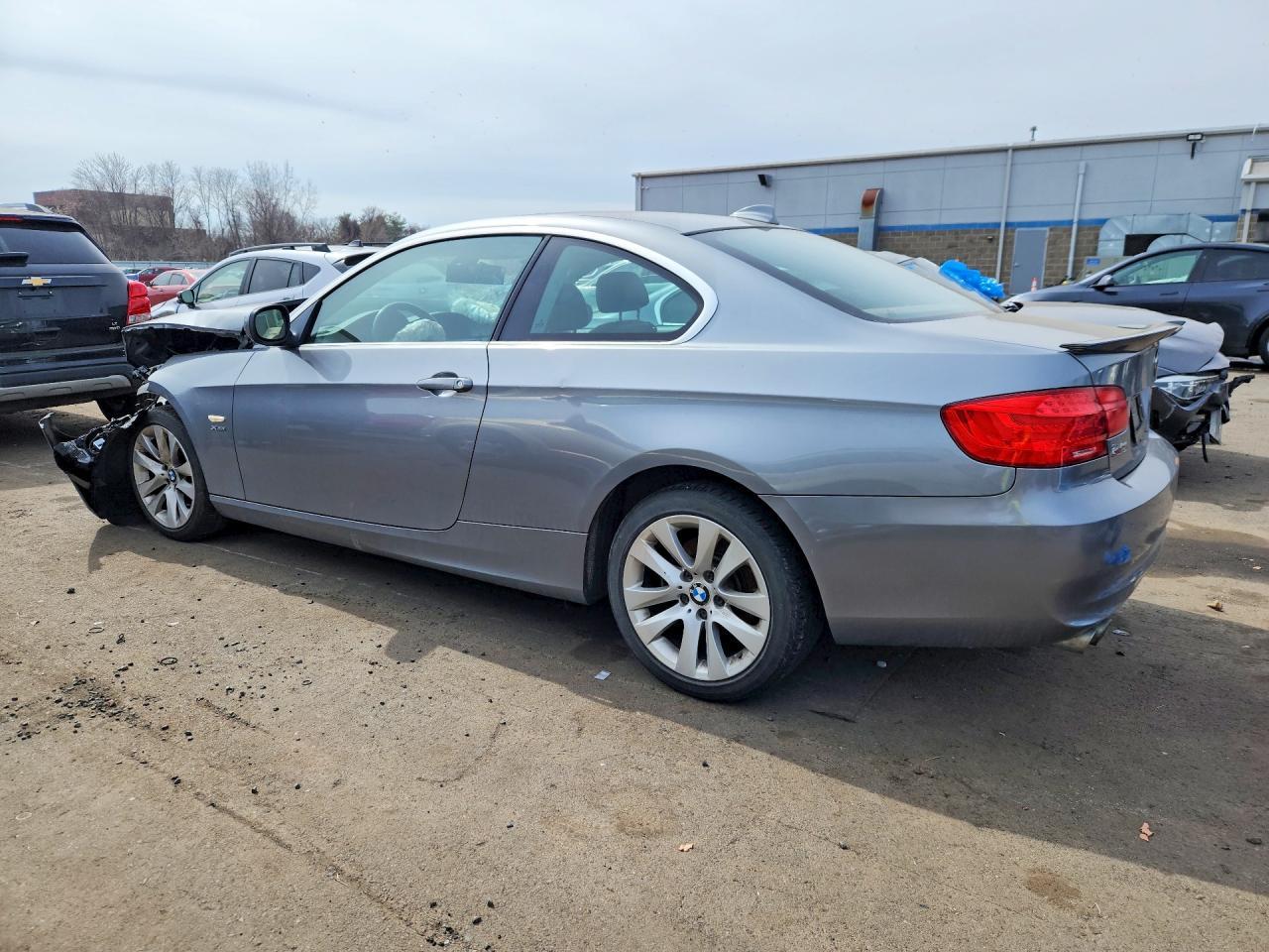 2013 BMW 3 SERIES