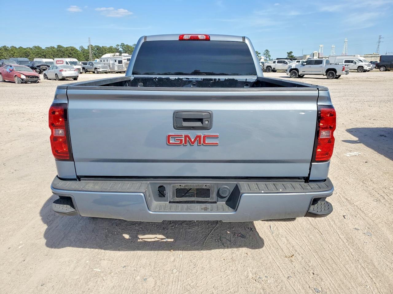 2015 GMC Sierra
