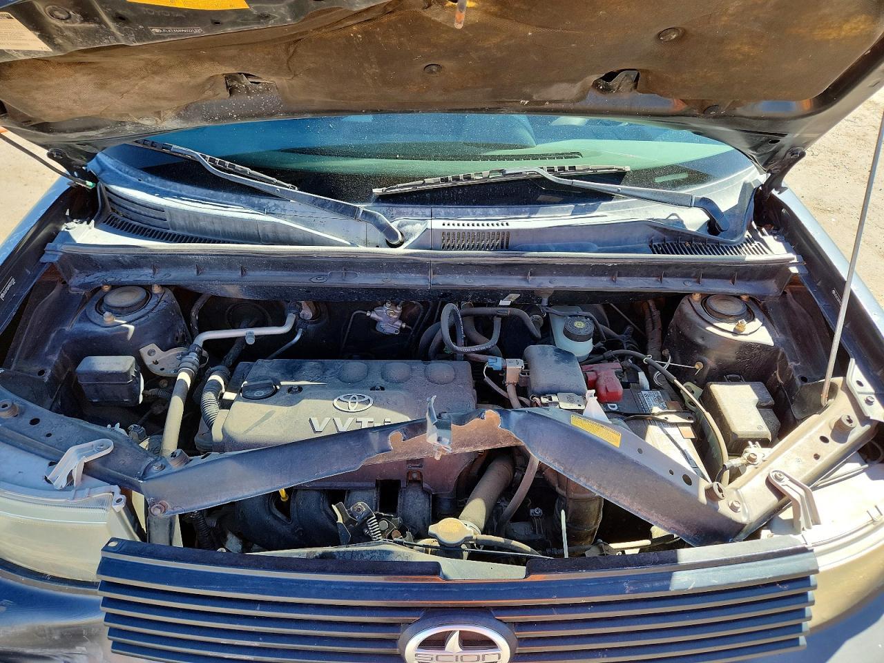 2005 SCION xB