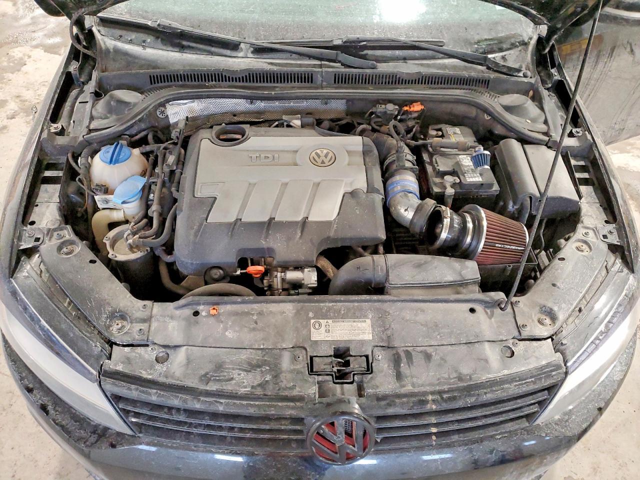 2012 VOLKSWAGEN JETTA