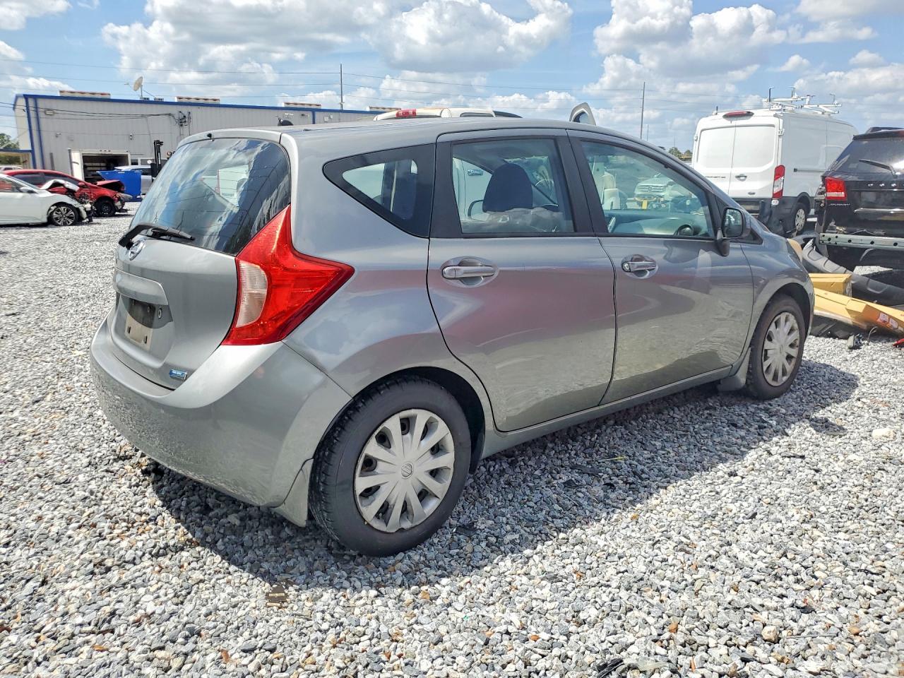 2014 NISSAN Versa Note