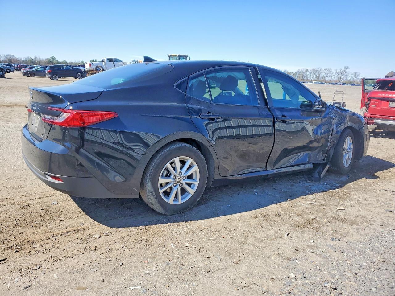 2025 TOYOTA CAMRY