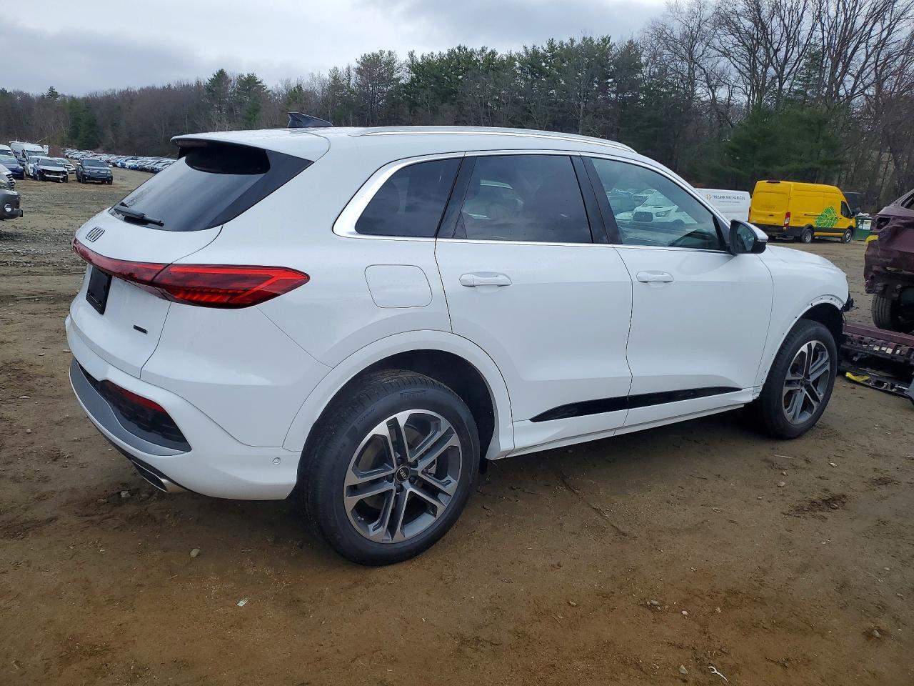 2025 AUDI Q5