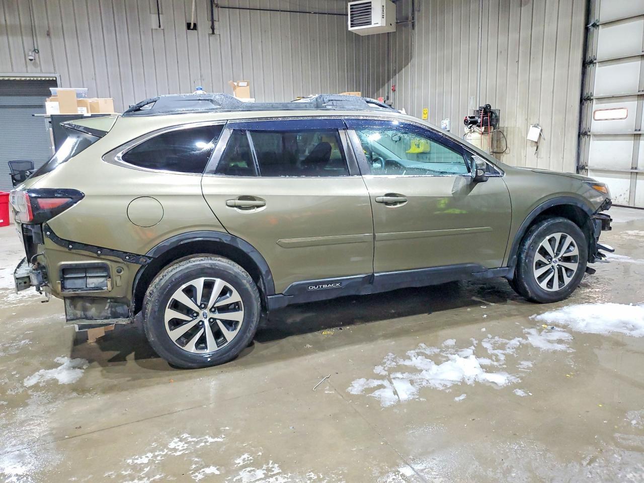 2020 SUBARU Outback
