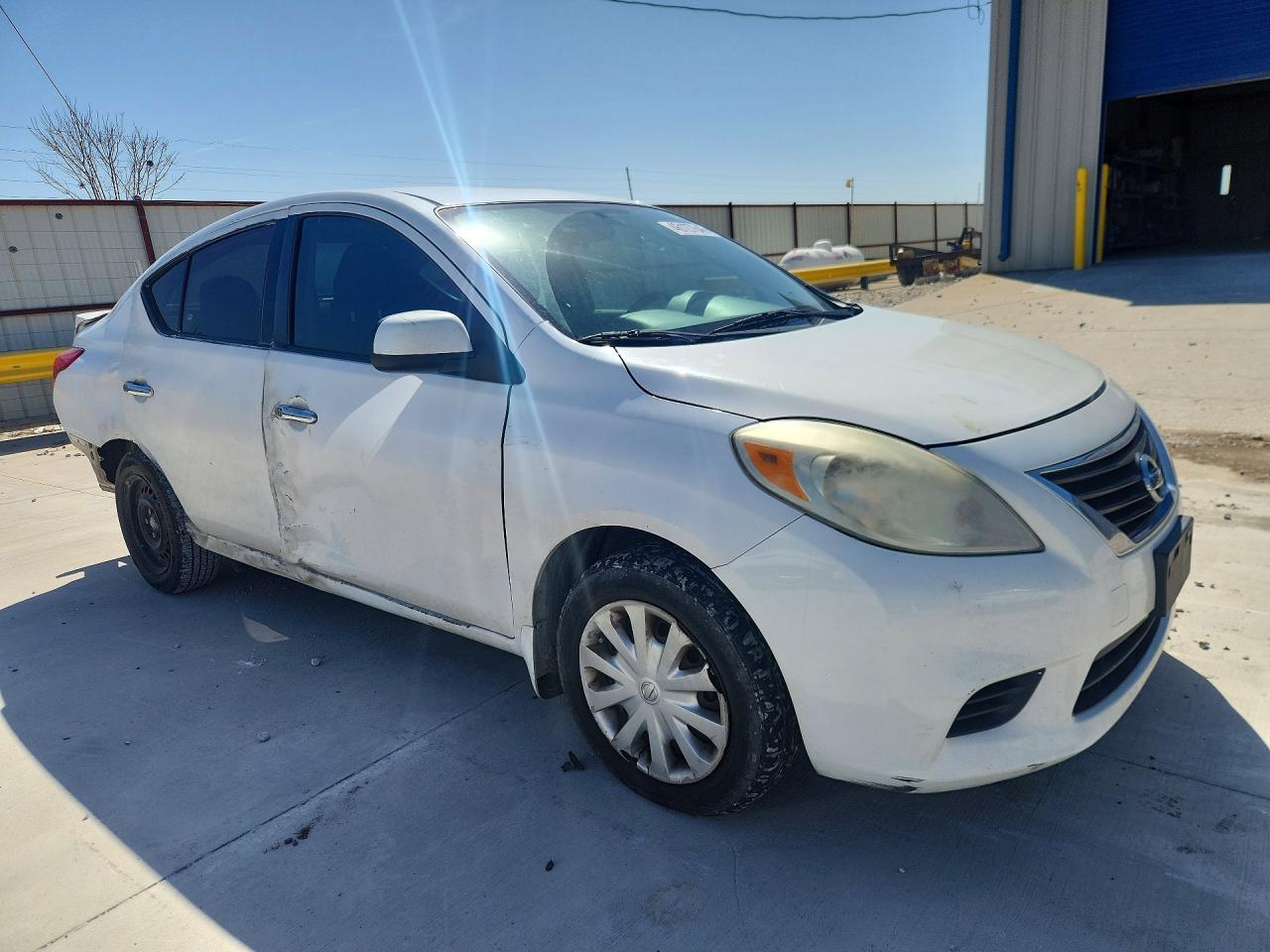 2013 NISSAN VERSA