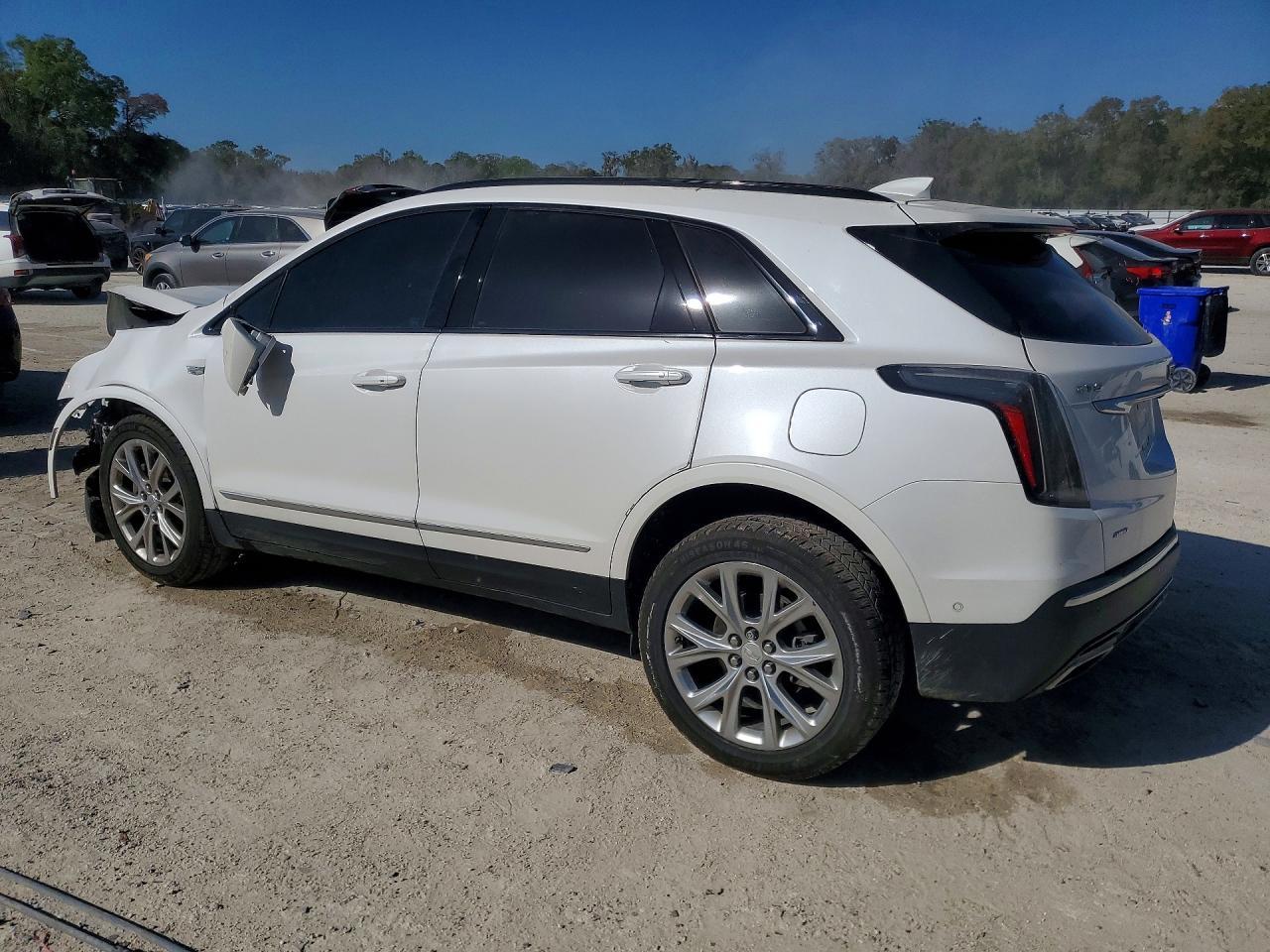 2020 CADILLAC XT5