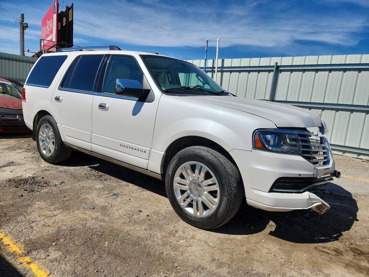 2015 LINCOLN Navigator