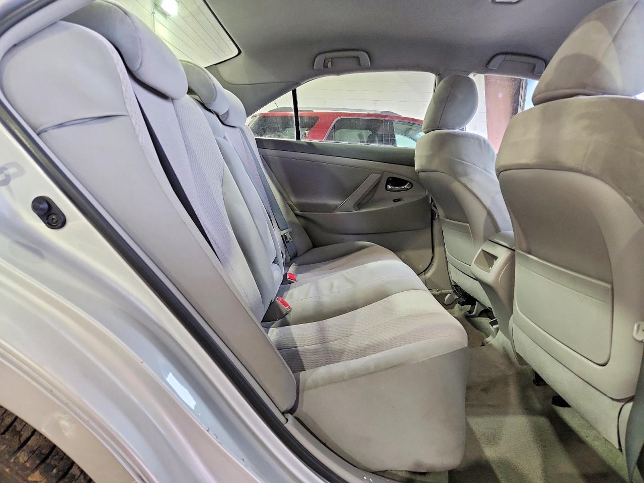 2011 TOYOTA CAMRY