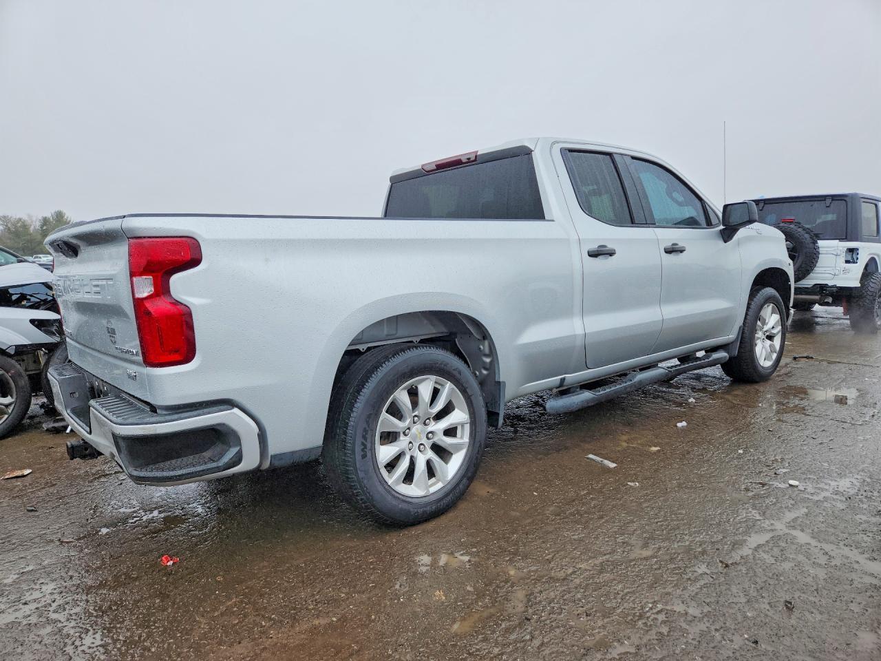 2020 CHEVROLET Silverado