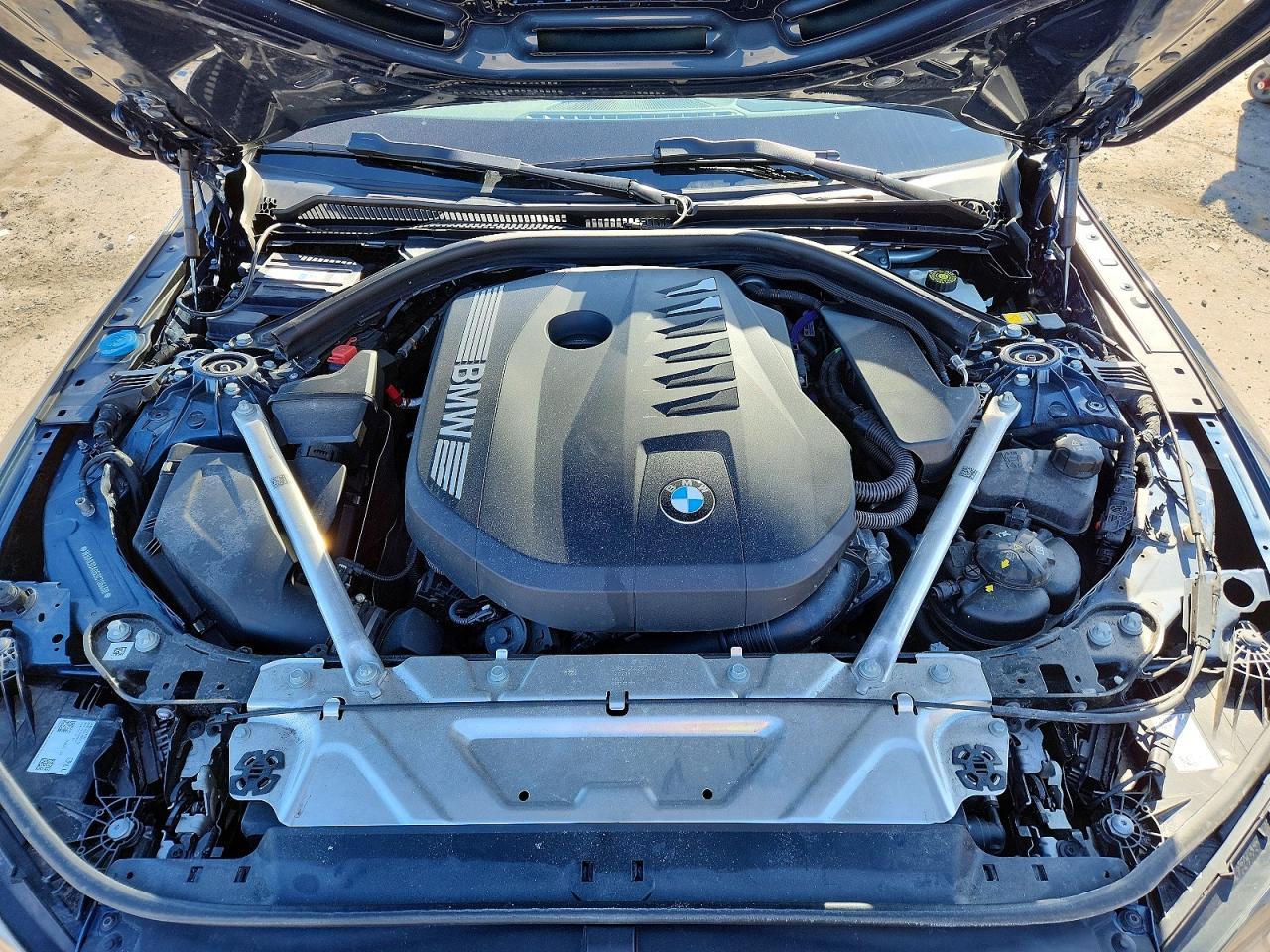 2025 BMW M440i