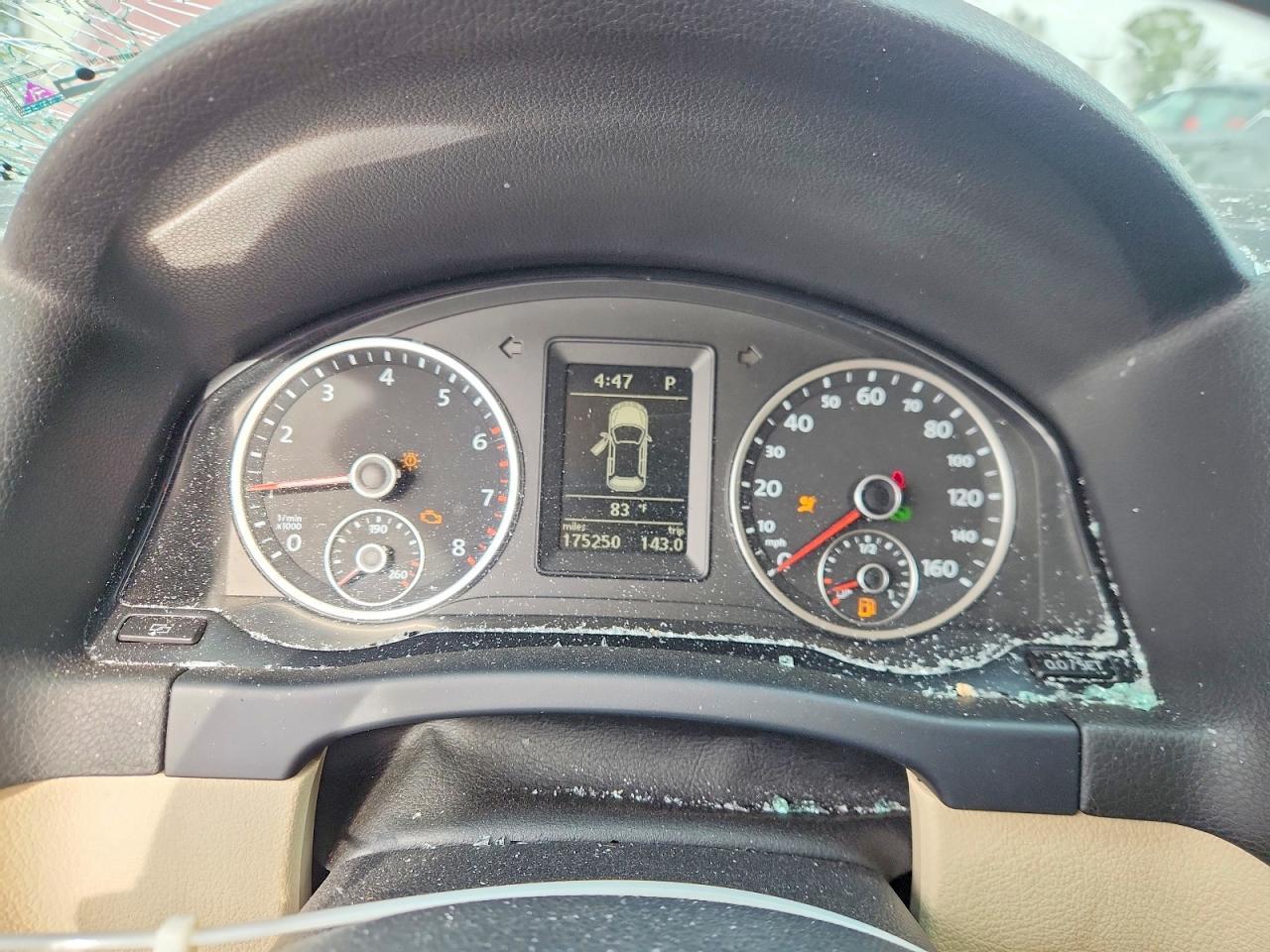 2012 VOLKSWAGEN TIGUAN