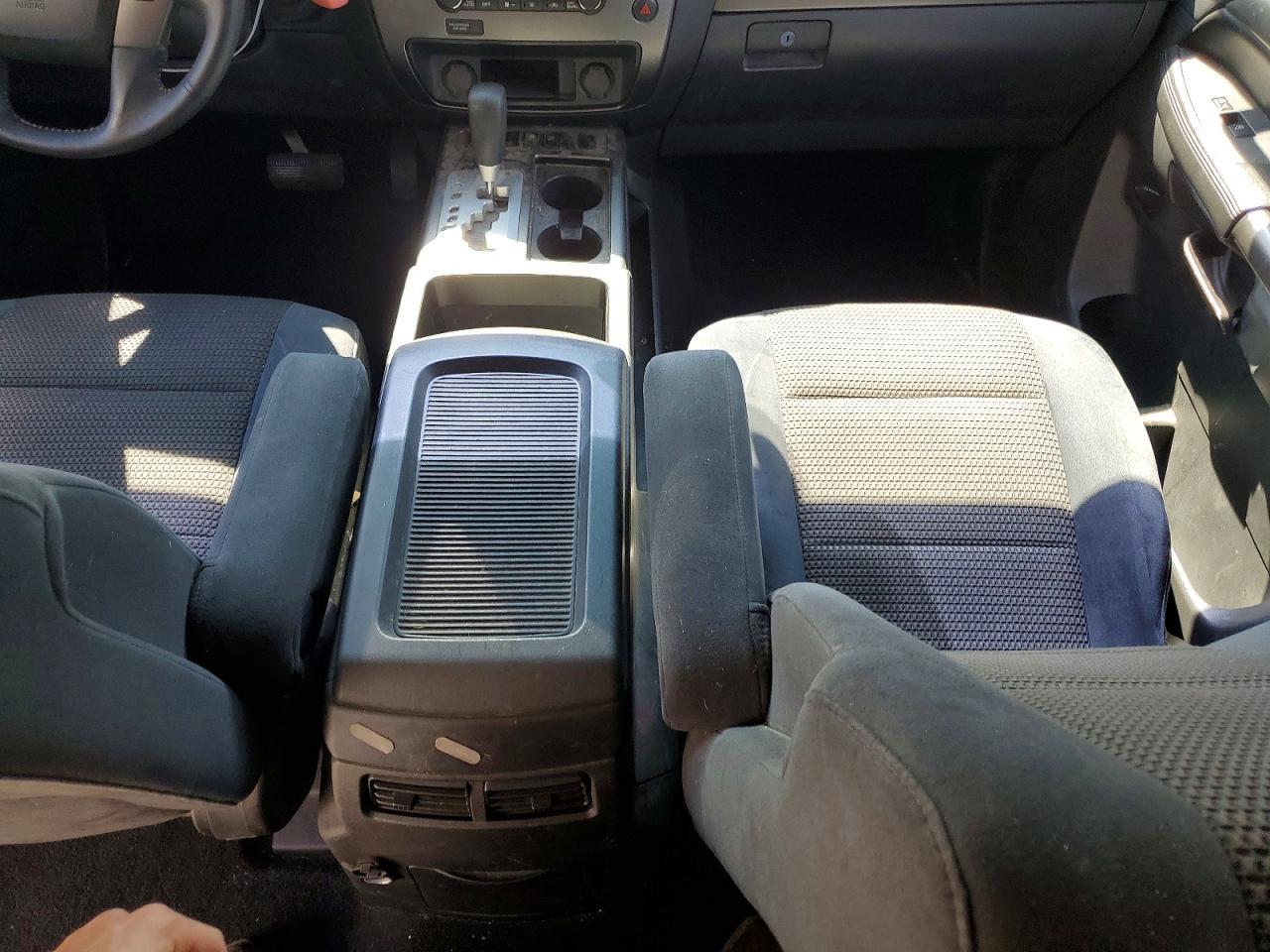 2013 NISSAN Armada