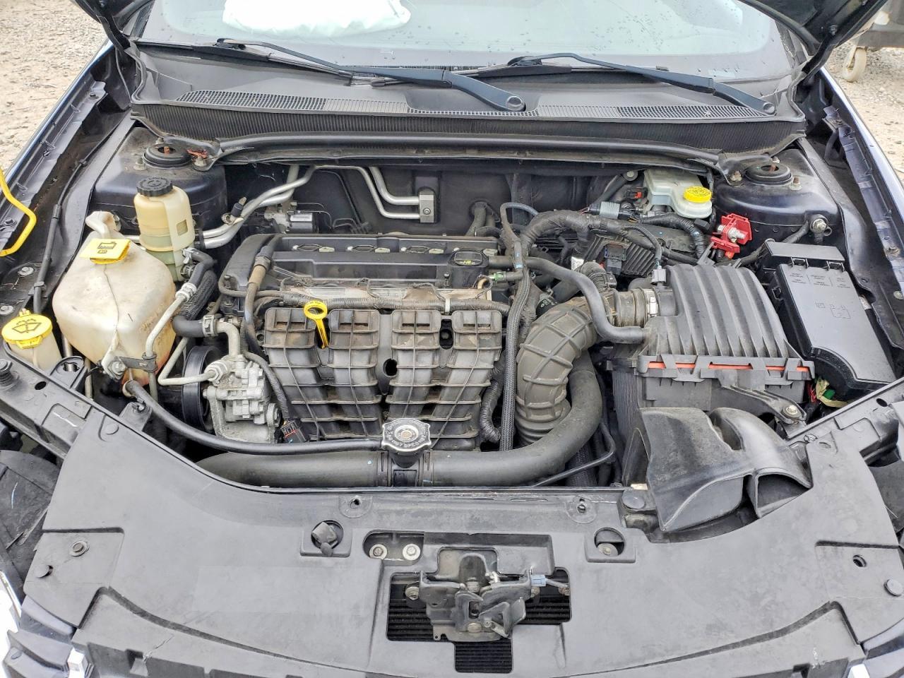 2011 CHRYSLER 200