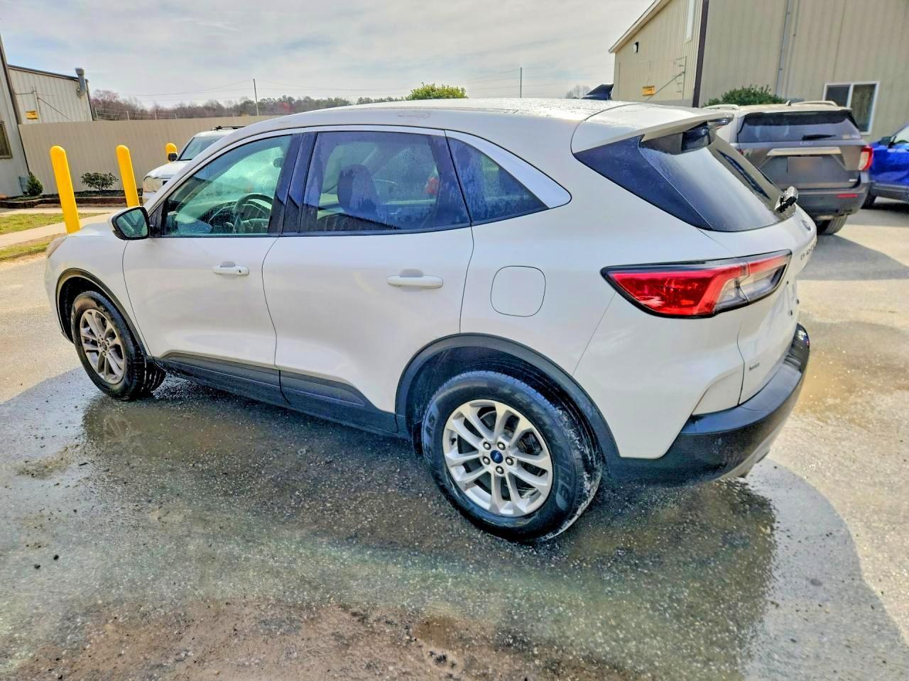 2021 FORD ESCAPE