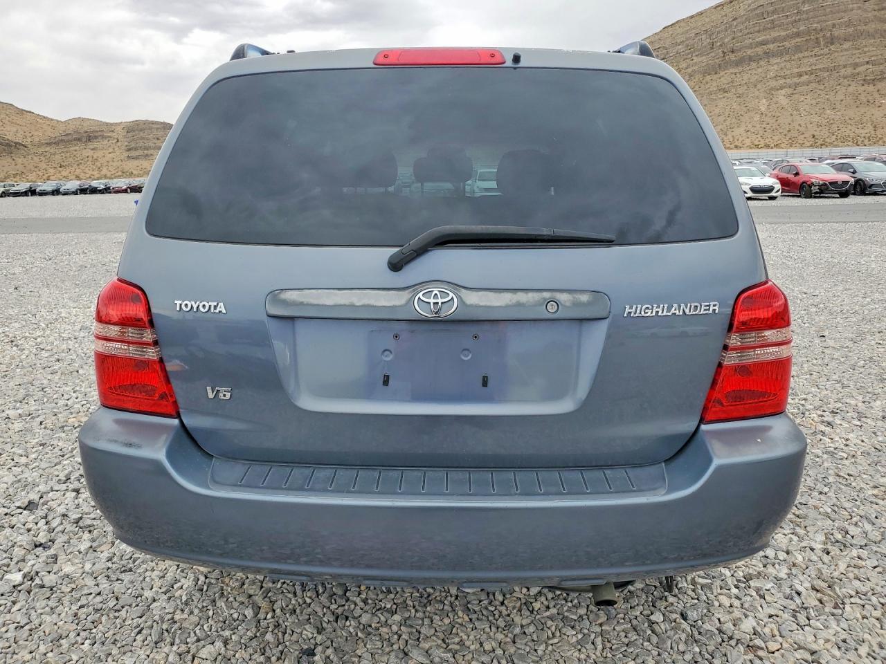 2003 TOYOTA HIGHLANDER