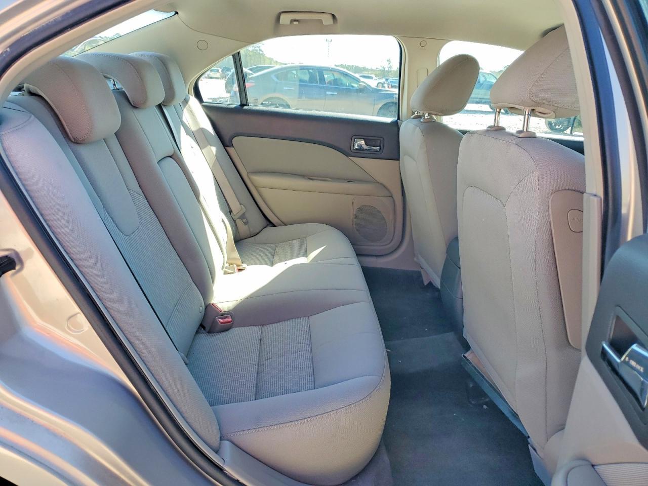 2010 FORD FUSION