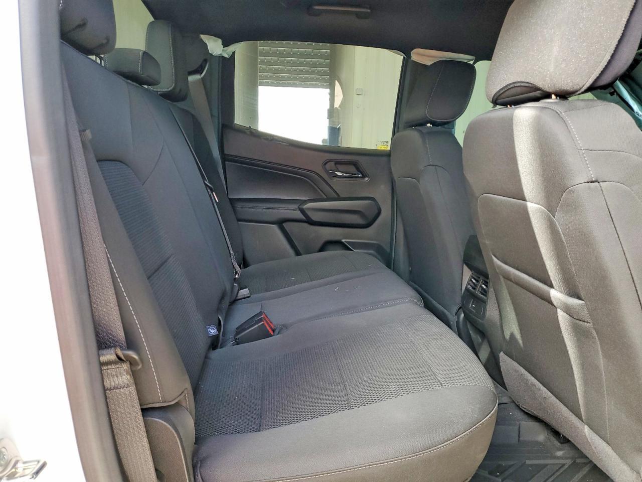 2024 GMC CANYON