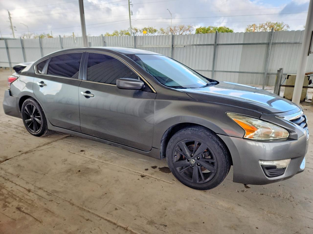 2015 NISSAN ALTIMA