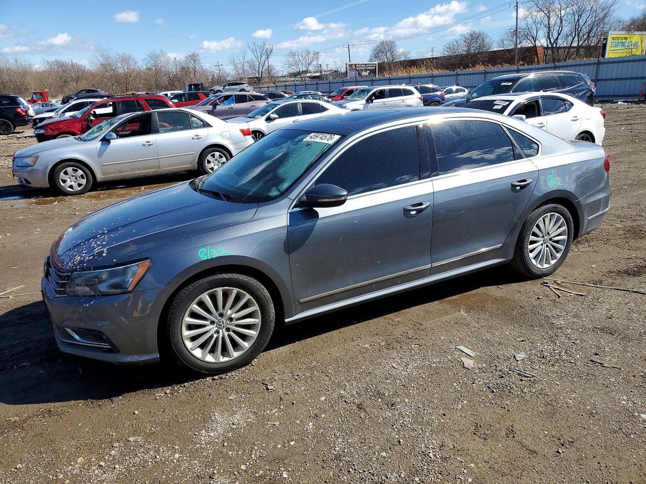 2017 VOLKSWAGEN Passat