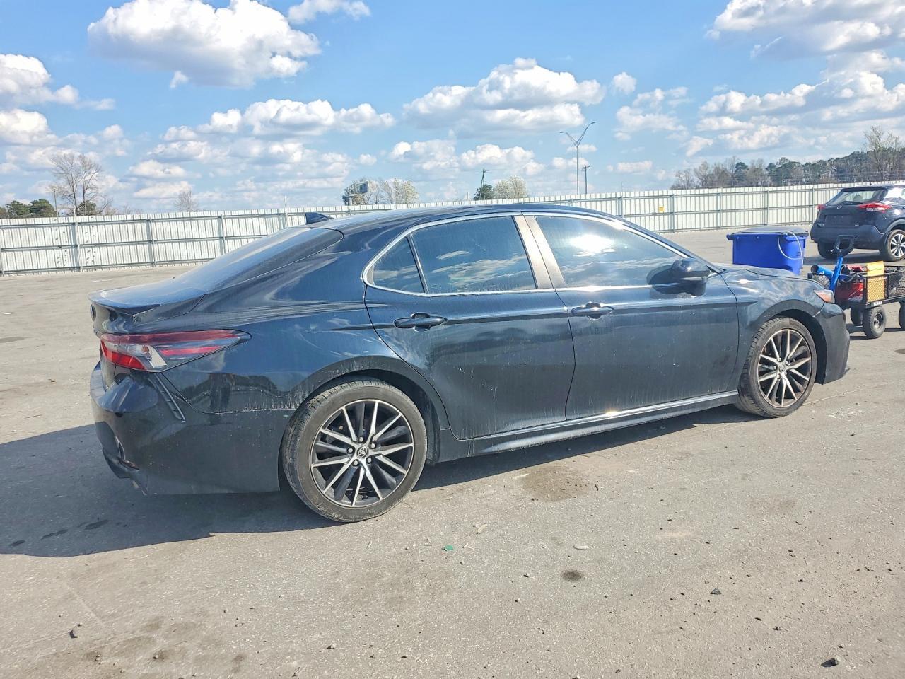 2021 TOYOTA CAMRY