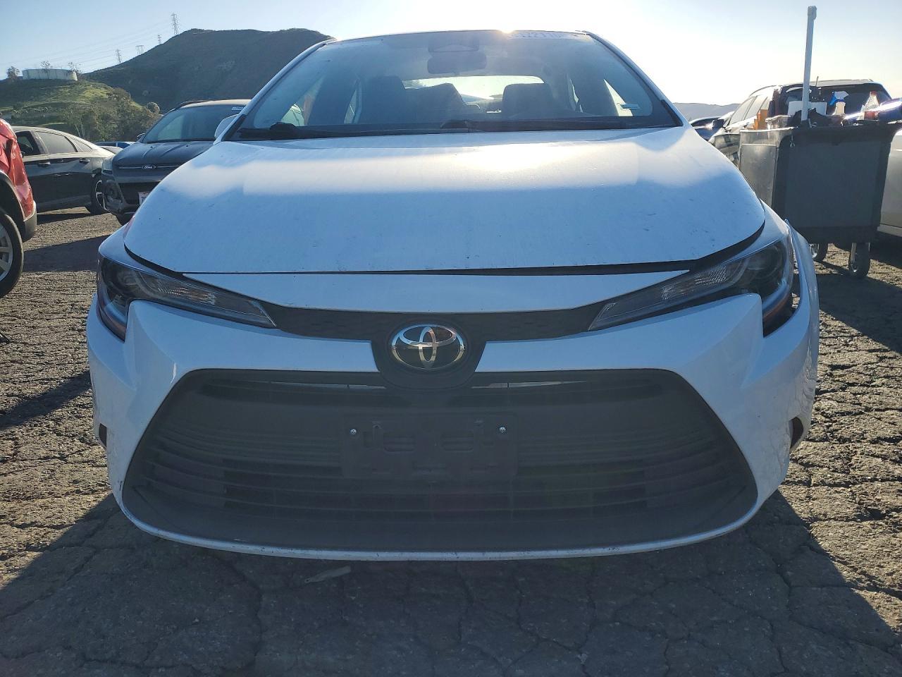 2023 TOYOTA COROLLA