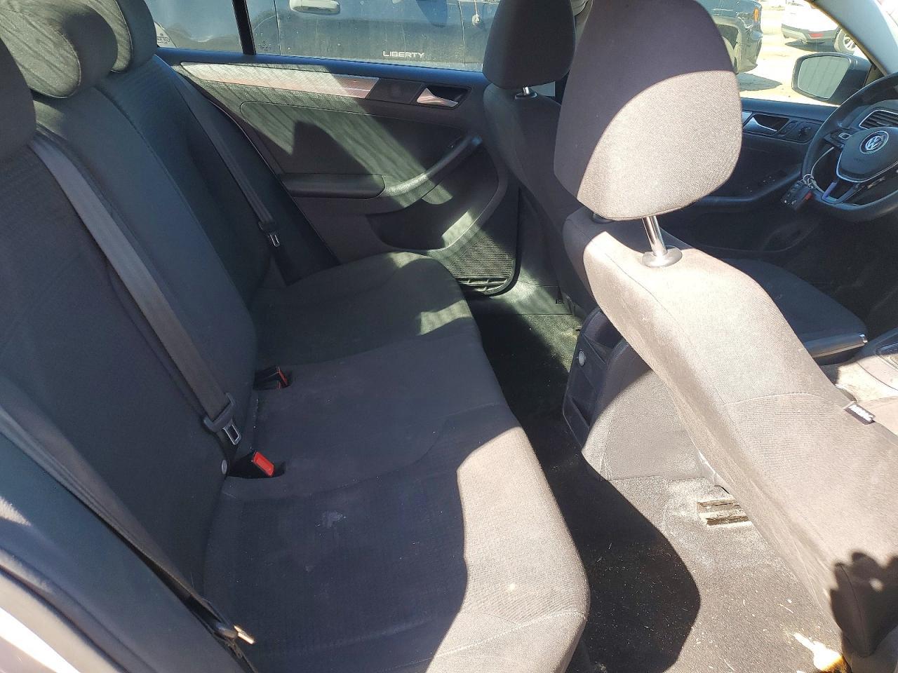 2015 VOLKSWAGEN JETTA