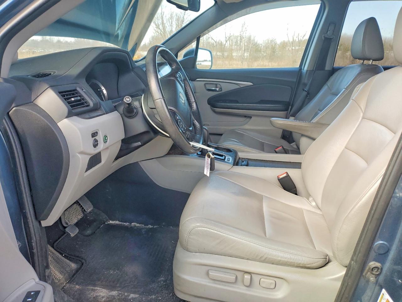 2016 HONDA PILOT